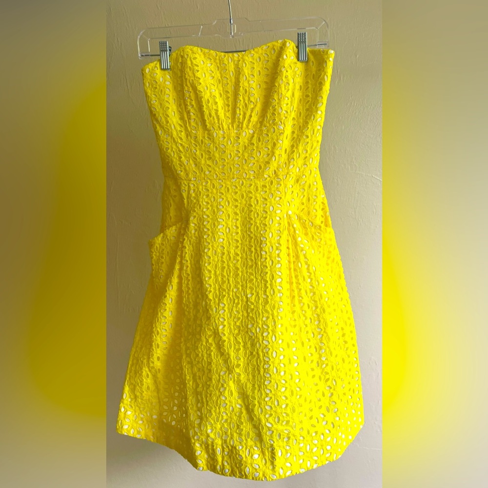 Beautiful Yellow Lilly Dress